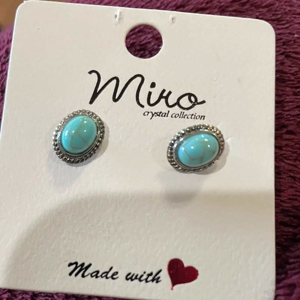 💞 Baby Girl post earrings Turquoise and antique silver/Lead complaint Never worn